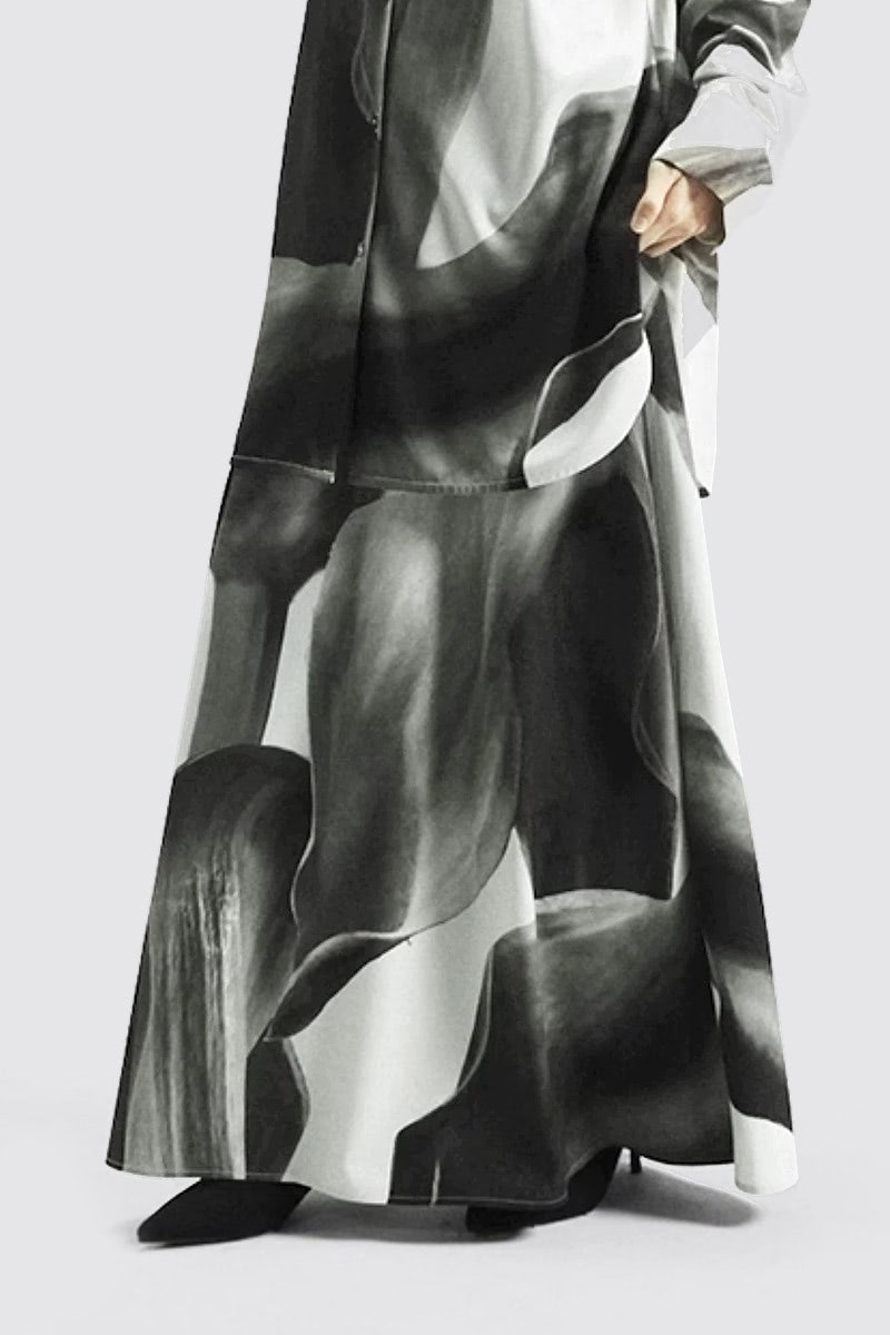 Monochrome Long Skirt